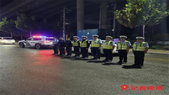 把中国文化的诗意美融入到演奏中