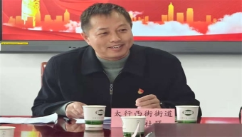 平顺公安交警：源头防事故 交警进企业