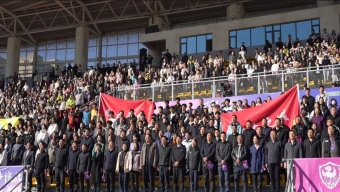 回到文学故乡 解开创作密码