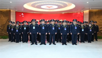 平顺公安交警走进加油站 为交通安全“加油”