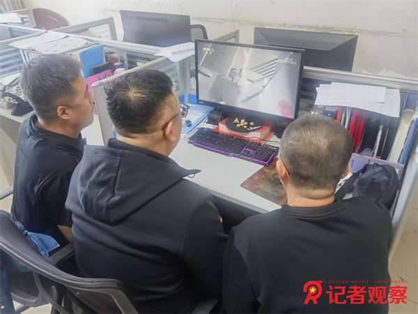 同发东周窑煤业公司组织党员干部观看警示教育片 (1)