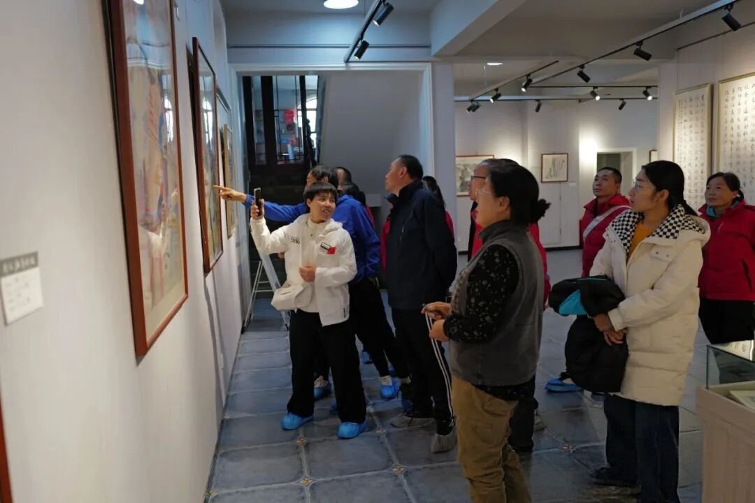 微信图片_20251125112124 微信图片_20251125112124