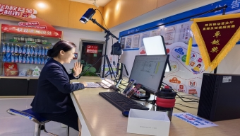 英模形象：从生活走向戏剧，从舞台回归生活