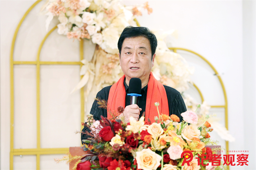 b8e7550a60b548f5a77360cd6ece30e2~tplv-tt-origin-web_gif