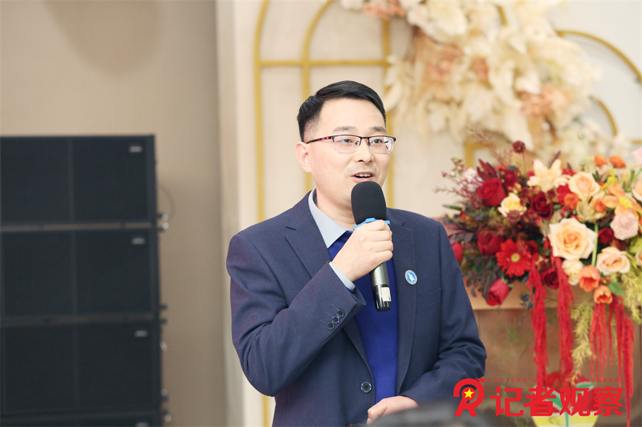 d2fd2d56a7264144a6b5326fd1d6943e~tplv-tt-origin-web_gif