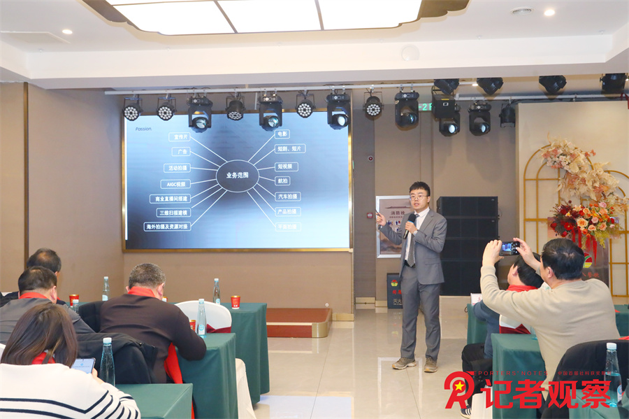 8971f583fb674b3996f09aa32b2cb9f0~tplv-tt-origin-web_gif