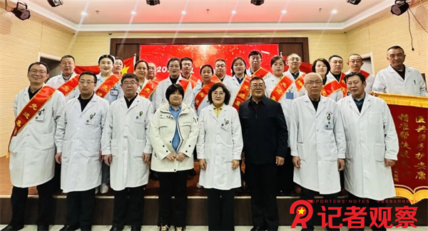 f479996794e249258d0720daf49ea39f~tplv-tt-origin-web_gif