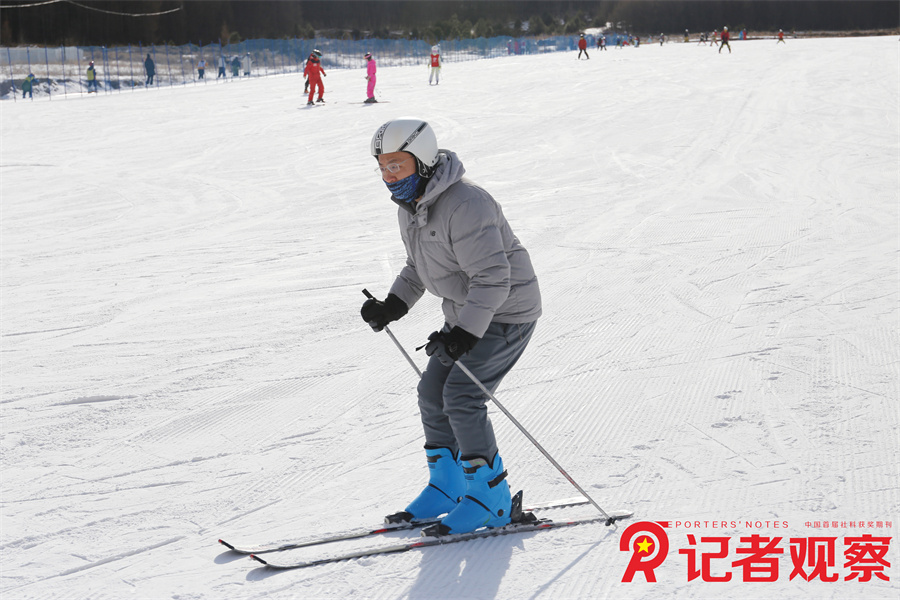 赤峰美林谷滑雪场 (2) 赤峰美林谷滑雪场 (2)