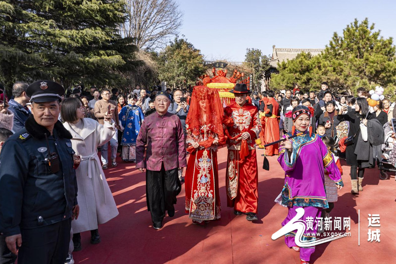 13584463_7aa0d2c7-d0b1-45bc-9df3-86a6b1463c3e