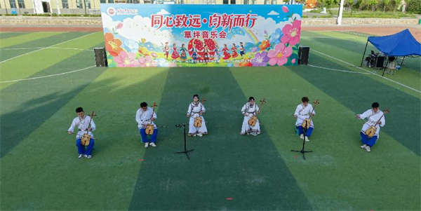 图片8 图片8