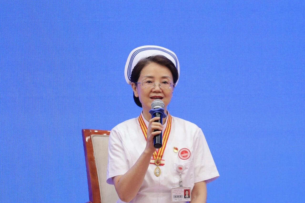 护理部部长张颖惠 护理部部长张颖惠