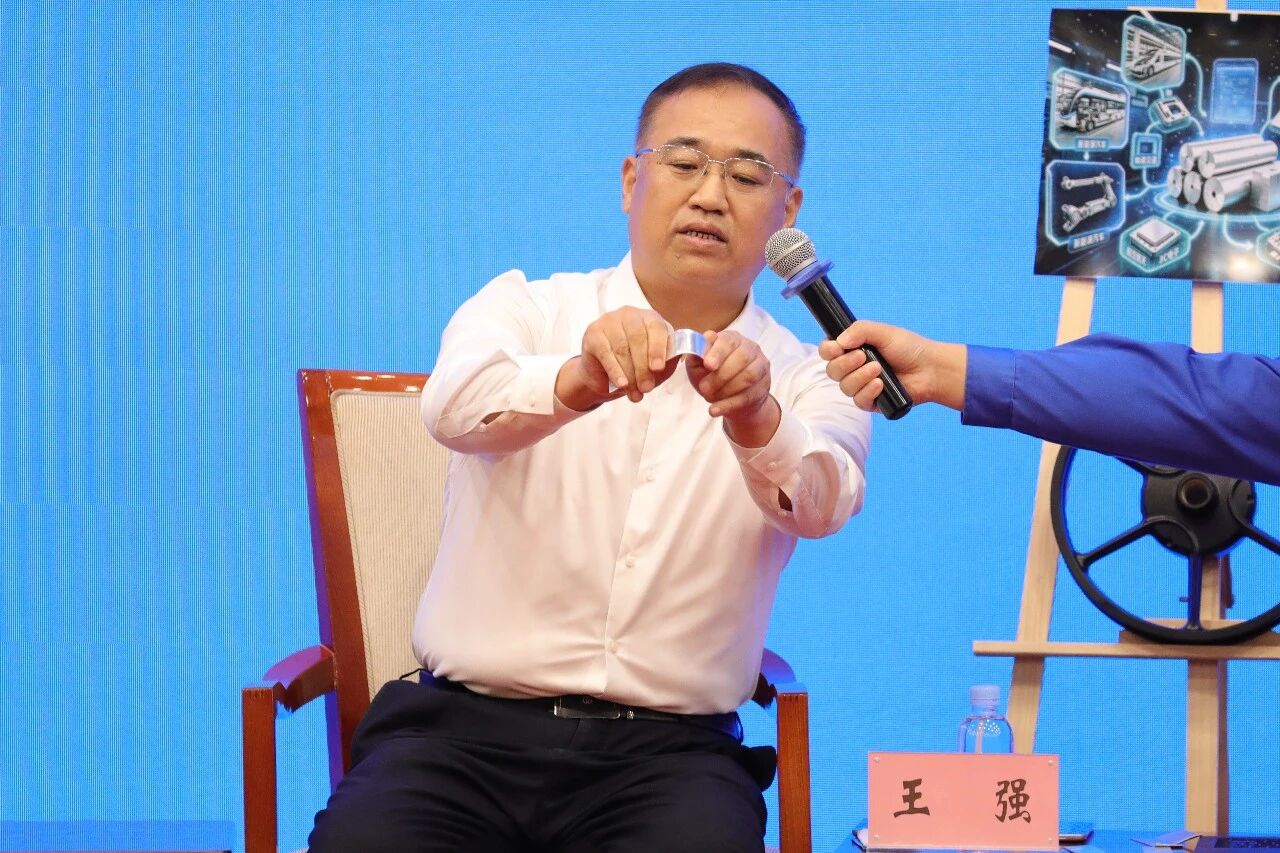 王强 王强