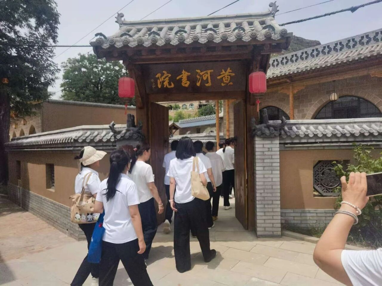 图片4 图片4
